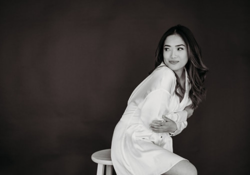 Sitting Poses on a Chair or Stool for Boudoir Photography in San Francisco